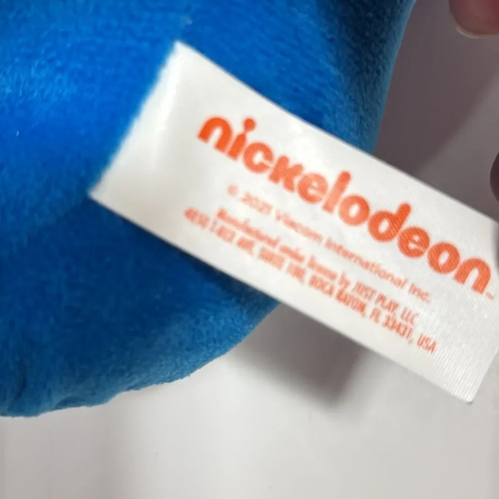 Nickelodeon Baby Shark Holiday Daddy Shark Stuffed Animal Blue White